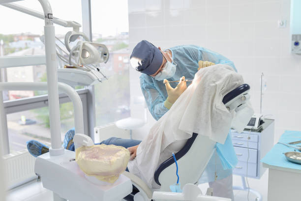 Best Emergency Dental Services for Seniors in Robbins, NC
